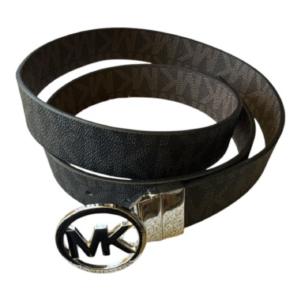 Michael Kors reversible belt with a signature "MK" logo buckle.